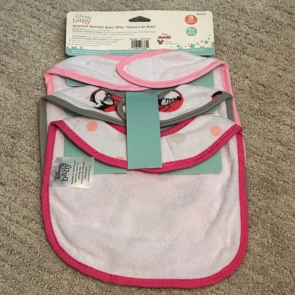 Disney Baby Minnie Mouse 3 PK Bib Set and 2 Sippie 10oz. Cups. NWT